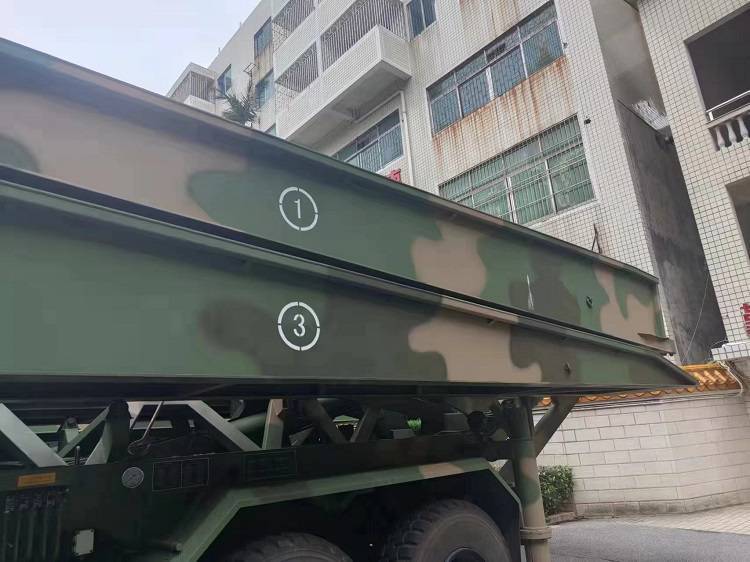 贵港迷彩漆是一种通过多色斑块